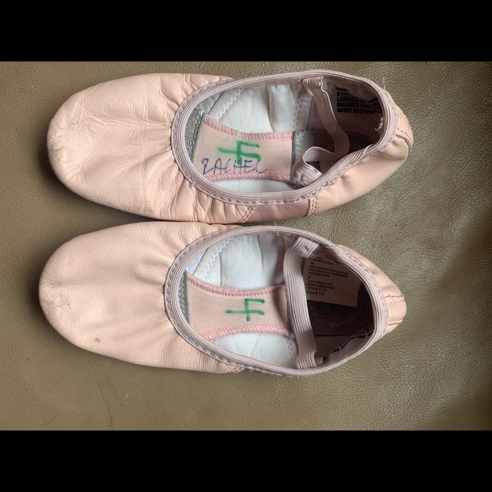 Ballet shoes